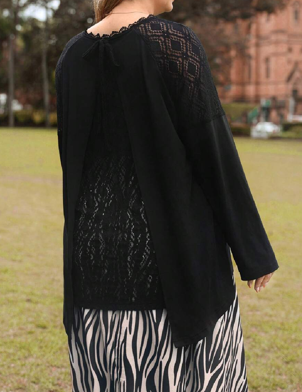 Bluza SHEIN CURVE, negru - 1 | YEO