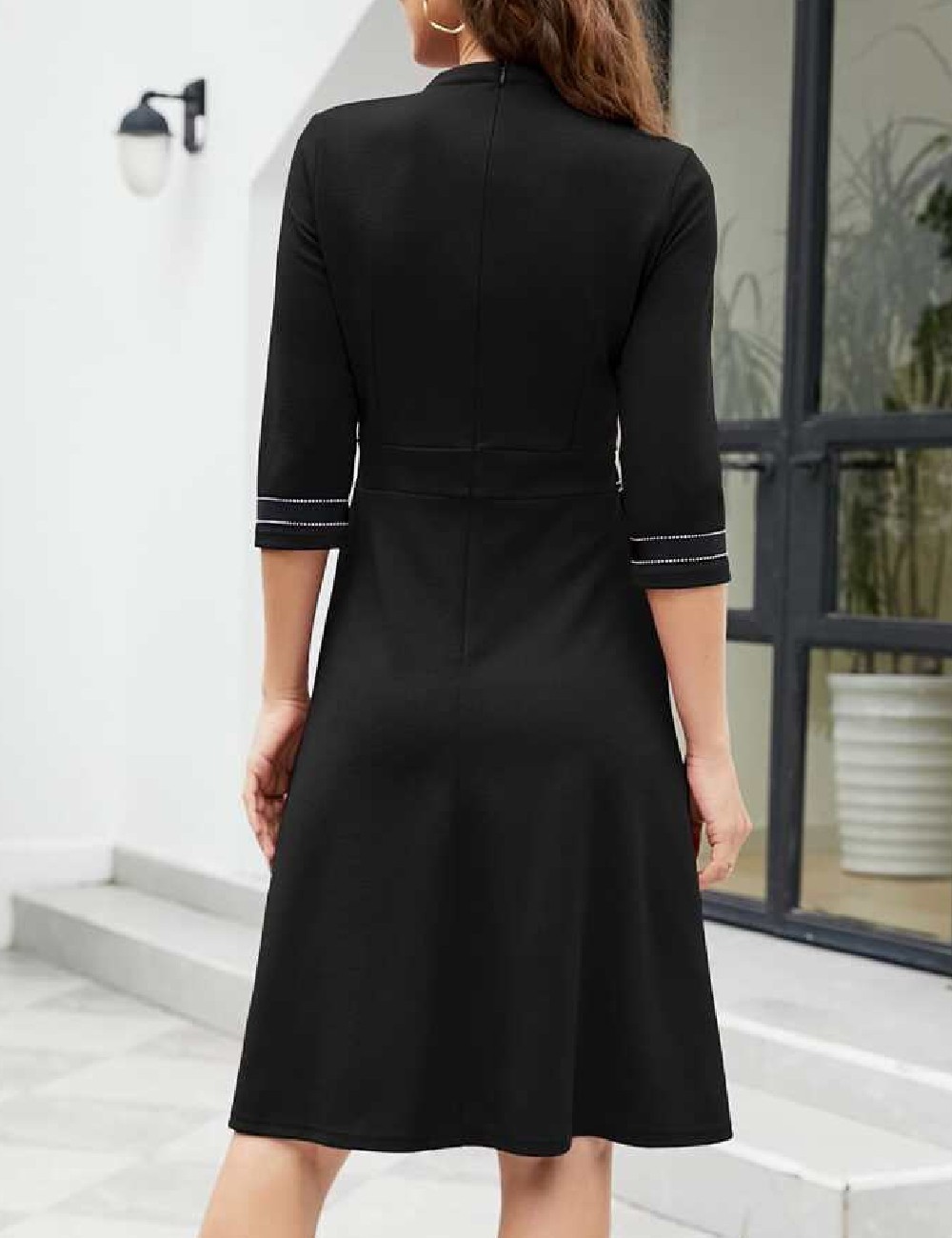 Rochie scurta Homeyee, negru - 1 | YEO