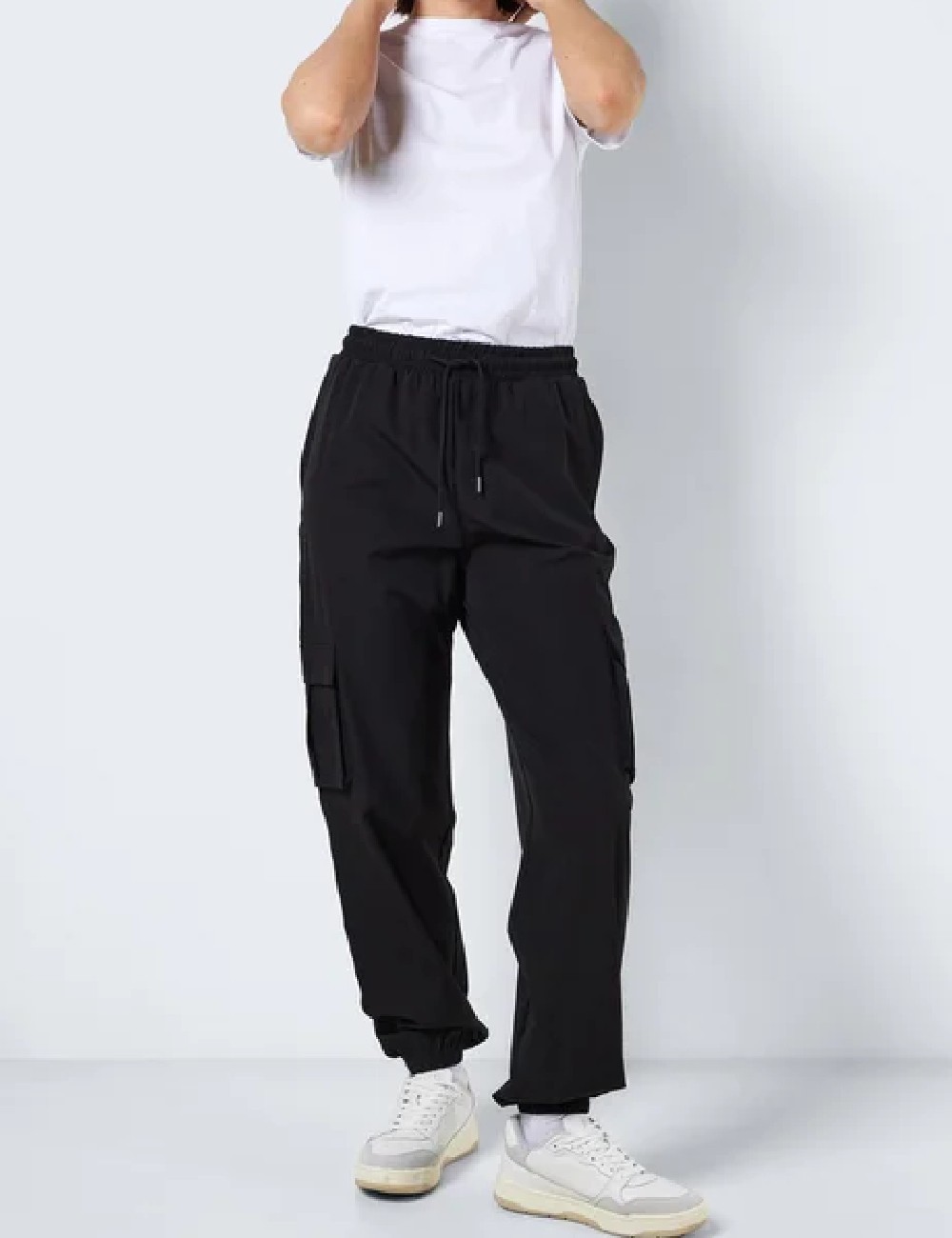 Pantaloni Noisy May, negru - 1 | YEO