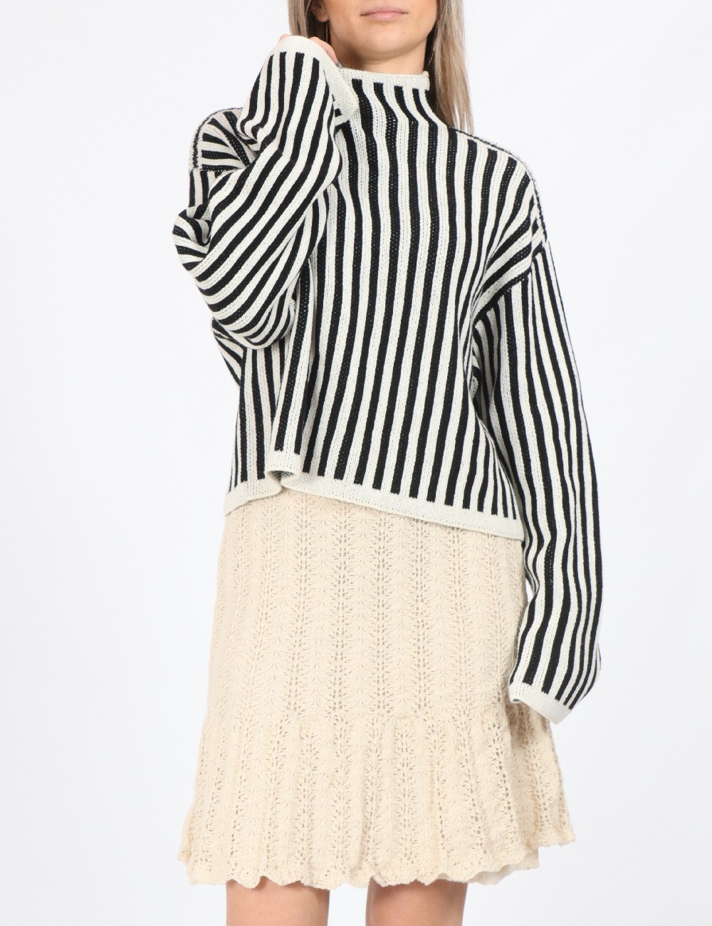 Pulover Noisy May, negru/alb - 1 | YEO