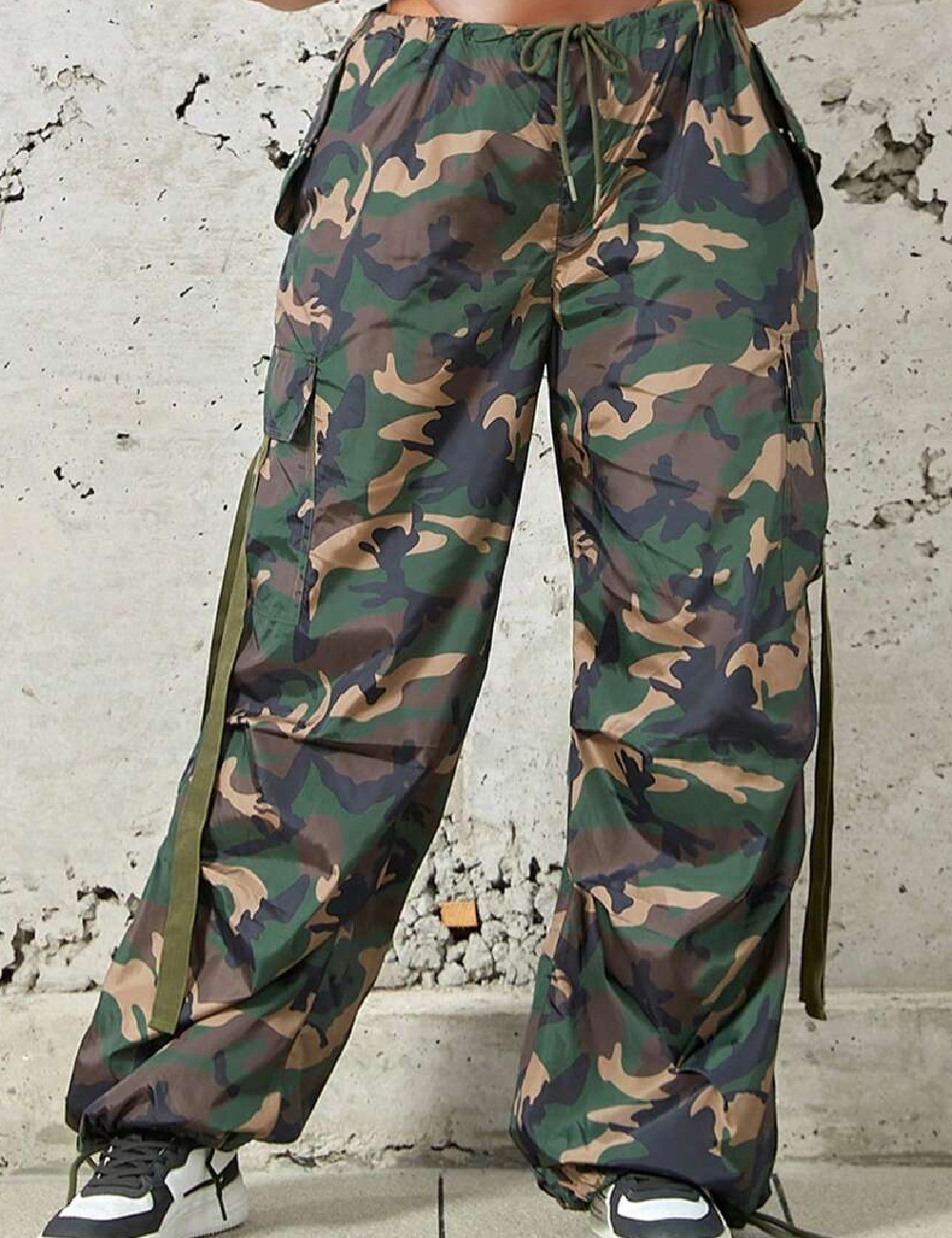 Pantaloni SHEIN CURVE, army - 1 | YEO