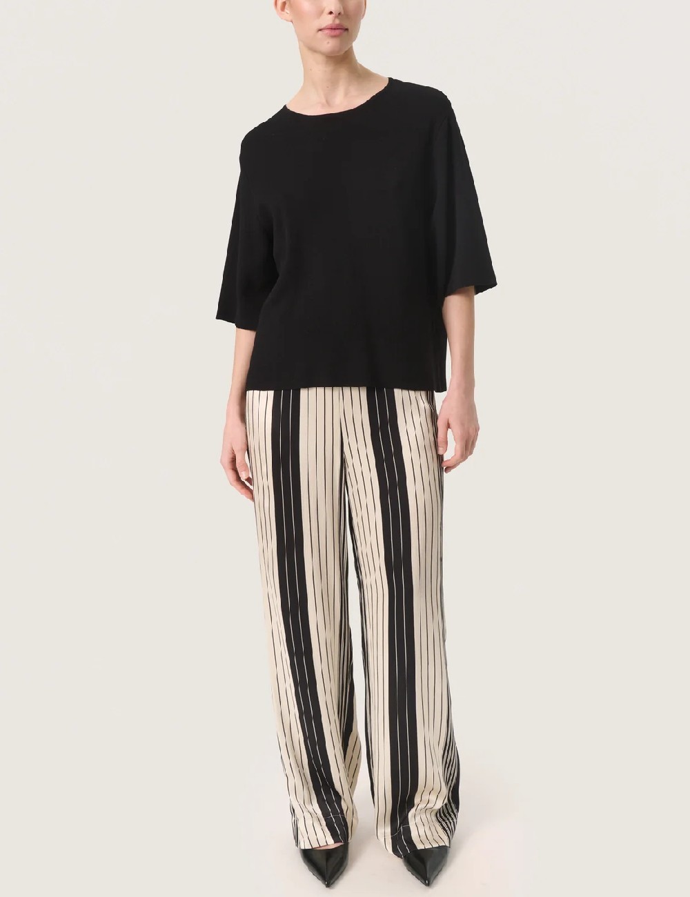 Bluza Soaked In Luxury, negru - 1 | YEO
