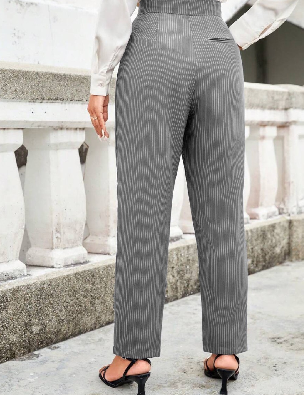 Pantaloni SHEIN, gri - 1 | YEO