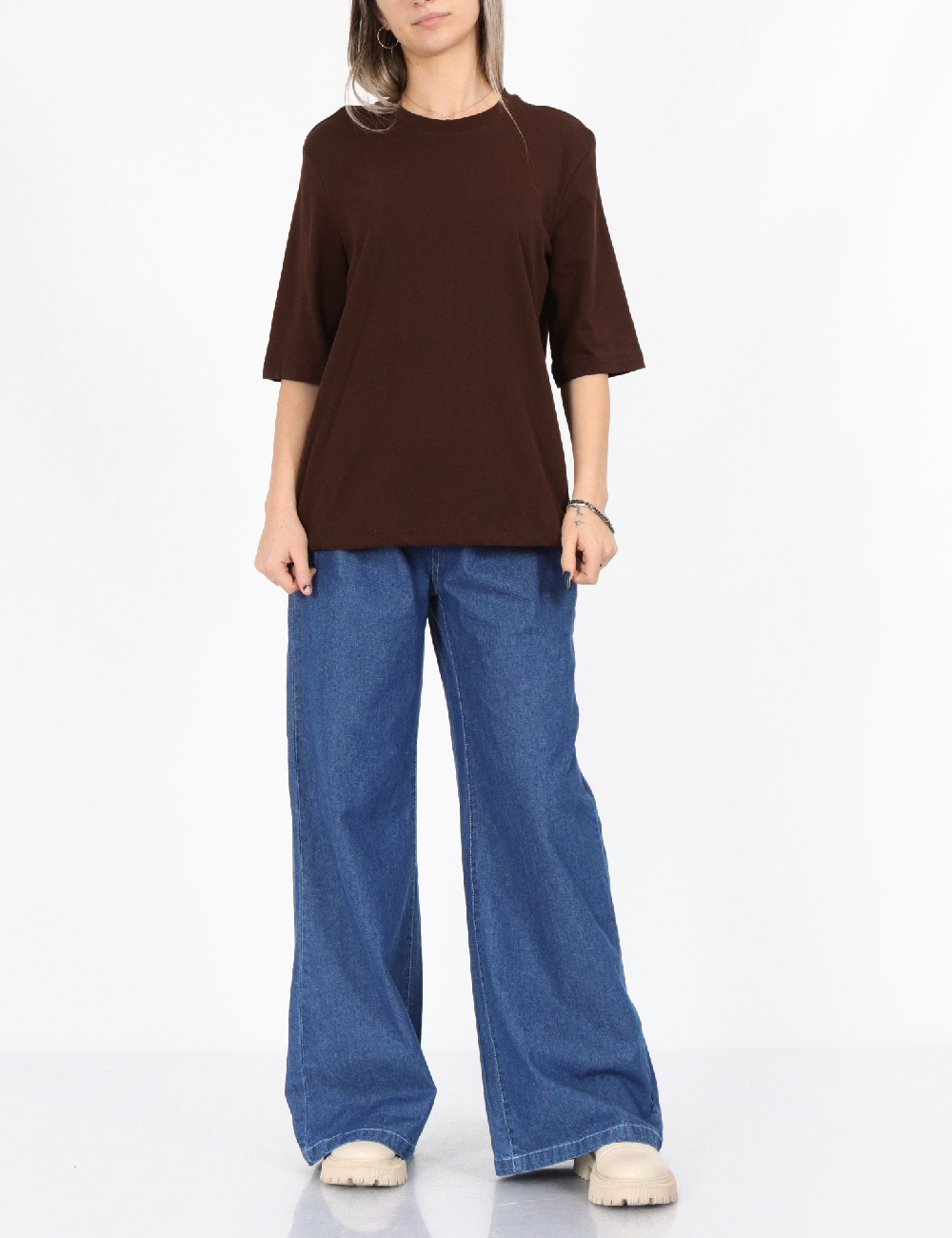 Tricou Only, maro