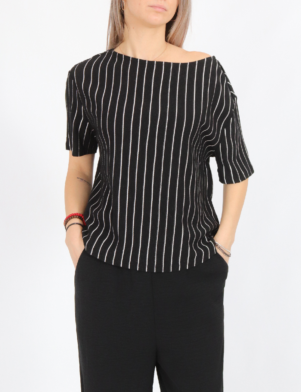 Tricou Only, negru