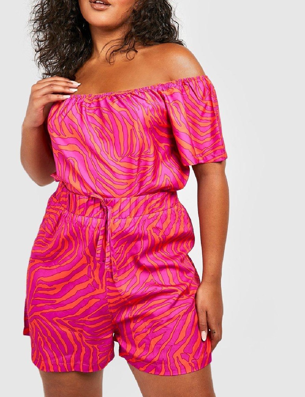 Pantaloni scurti Boohoo Plus Size, magenta - 1 | YEO