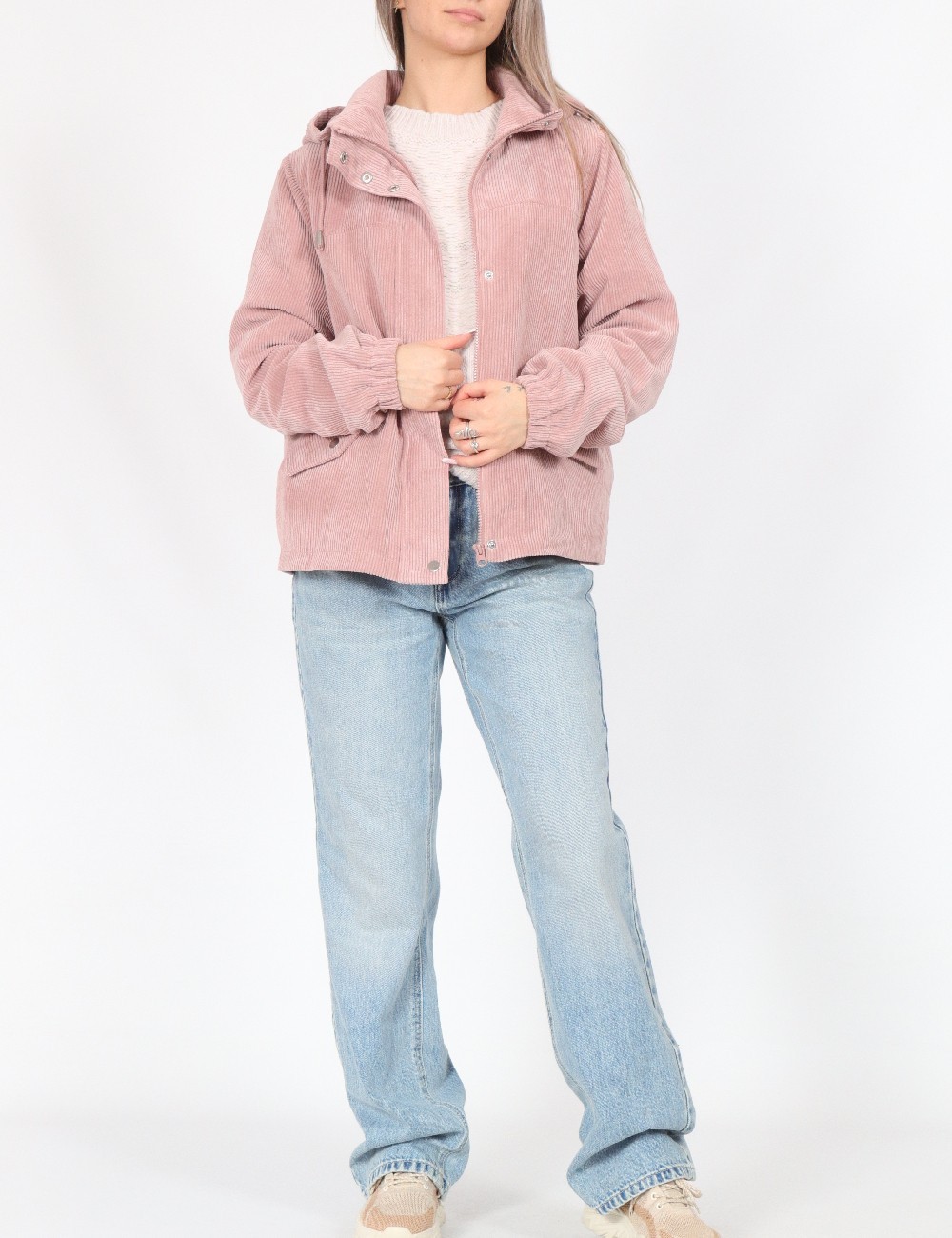 Jacheta Jacqueline de Yong, roz pudra - 1 | YEO