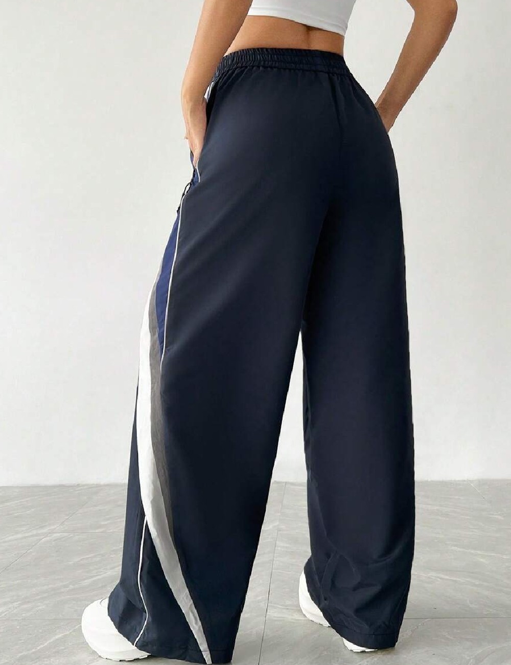 Pantaloni SHEIN, albastru - 1 | YEO