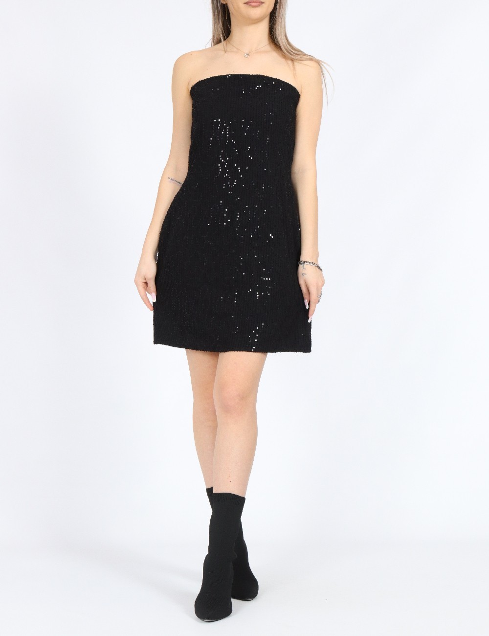 Rochie scurta Noisy May, negru - 1 | YEO