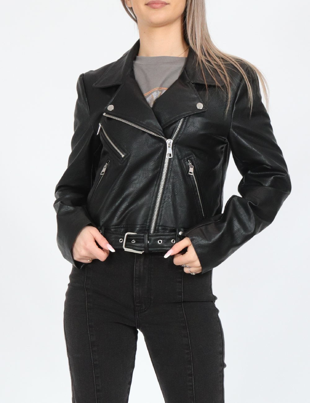 Jacheta Only, negru