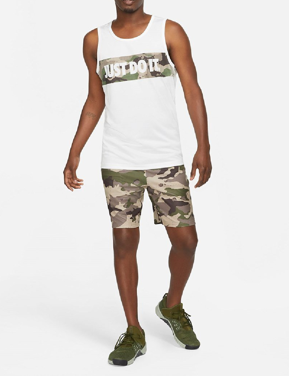 Pantaloni scurti Nike, army