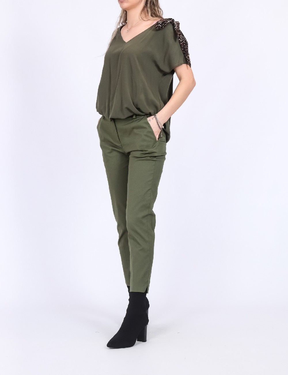 Pantaloni Motivi, verde - 1 | YEO