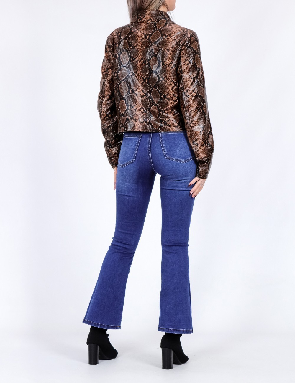 Jacheta Only, maro - 1 | YEO