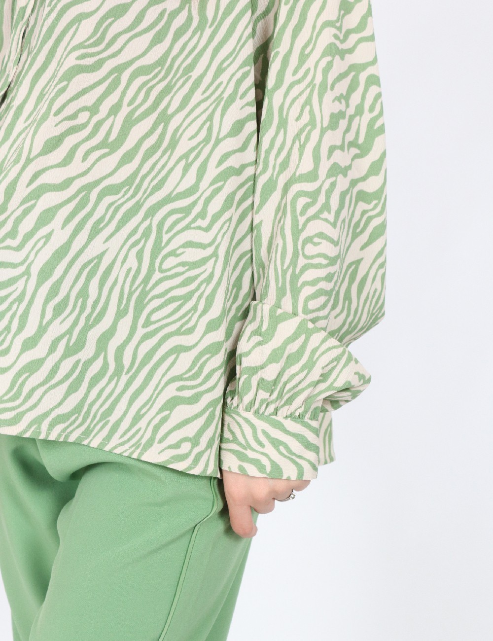 Camasa Only, verde - 1 | YEO