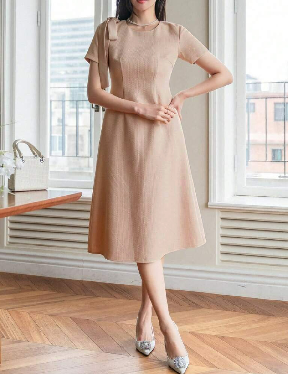 Rochie medie Dazy, crem