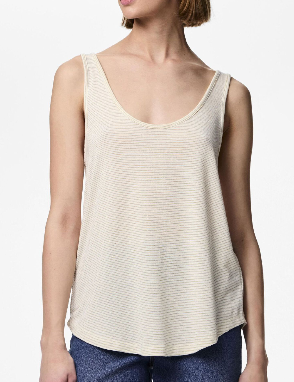 Maiou Pieces, crem