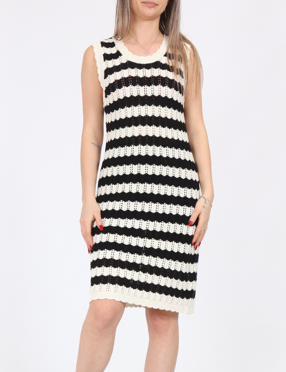 Rochie scurta Noisy May, negru/crem