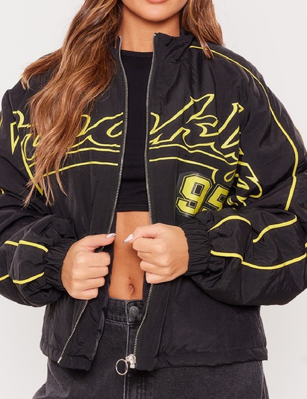 Geaca PRETTYLITTLETHING, negru - 1 | YEO