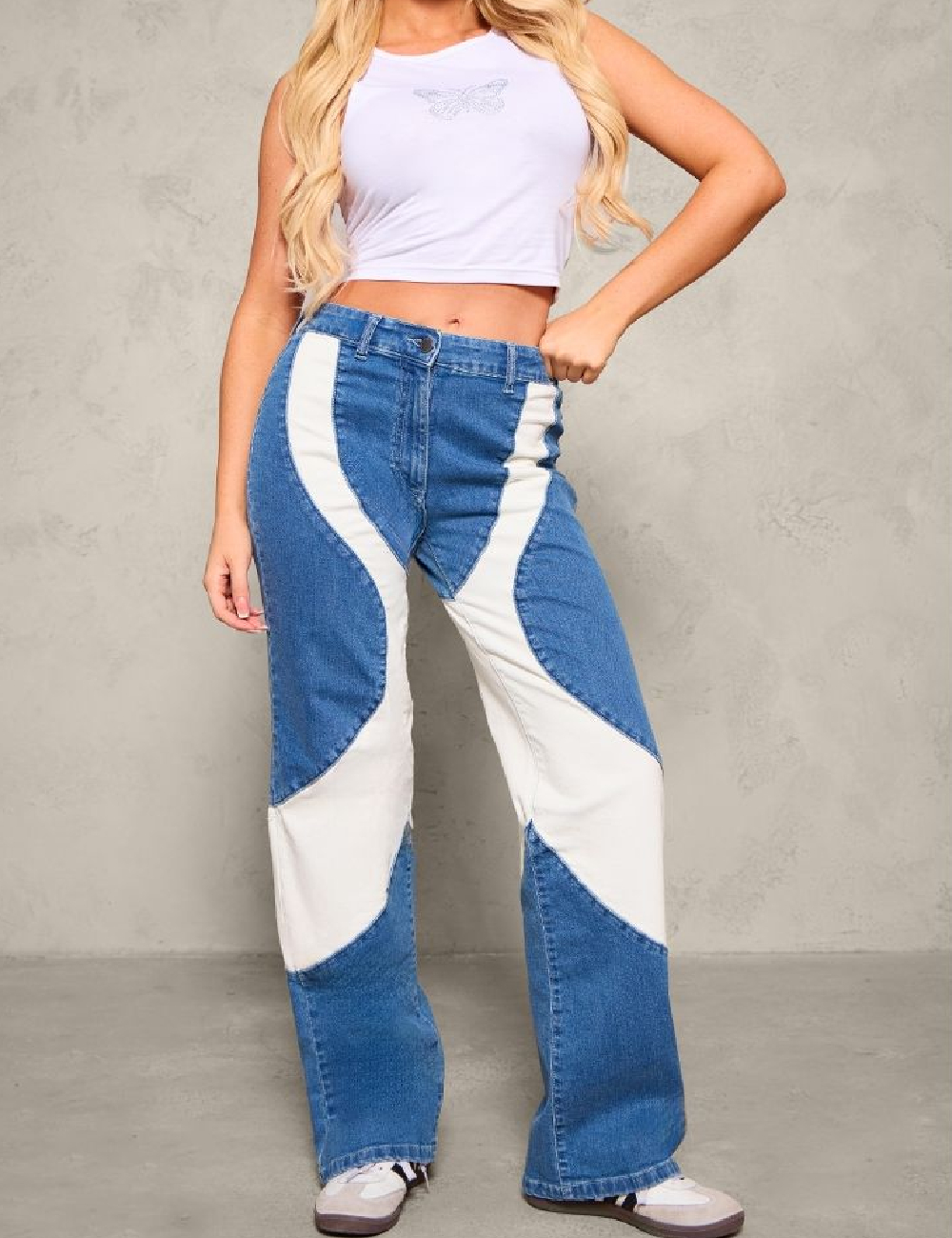 Blugi PRETTYLITTLETHING, albastru