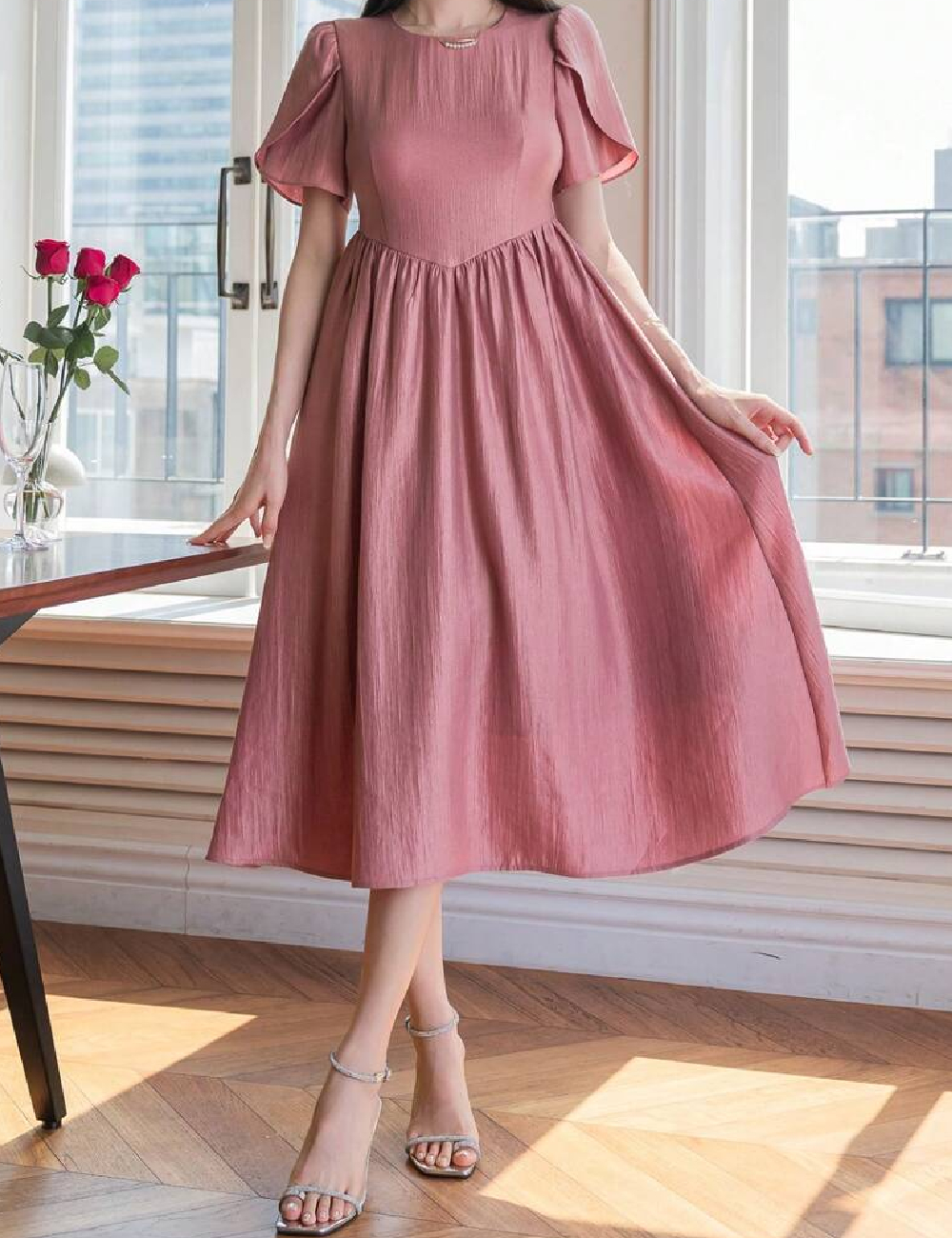 Rochie medie Dazy, roz