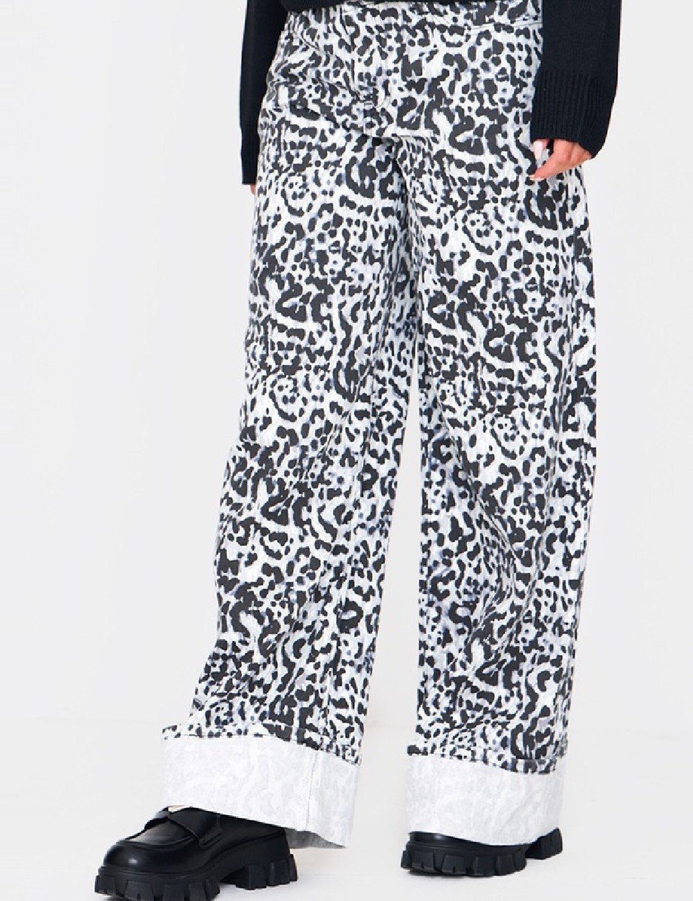 Blugi PRETTYLITTLETHING, animal print - 1 | YEO
