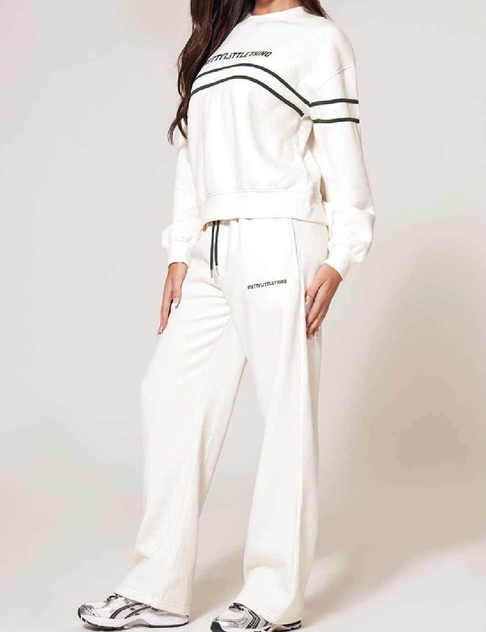 Bluza PRETTYLITTLETHING, alb