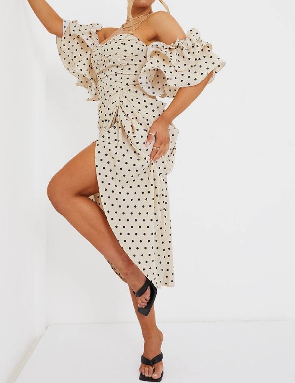 Rochie medie PRETTYLITTLETHING, crem - 1 | YEO