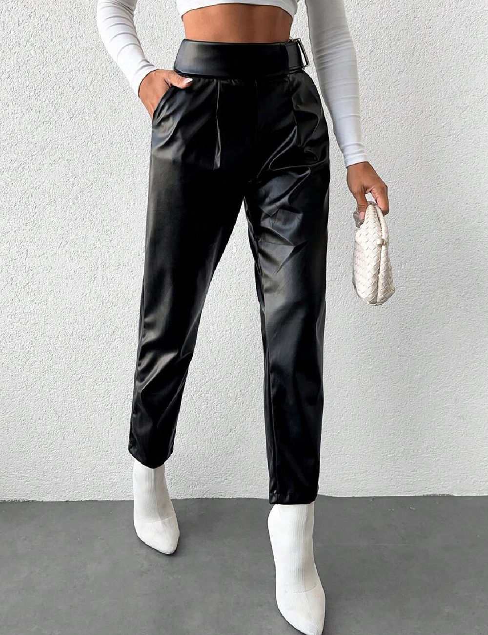 Pantaloni SHEIN, negru - 1 | YEO