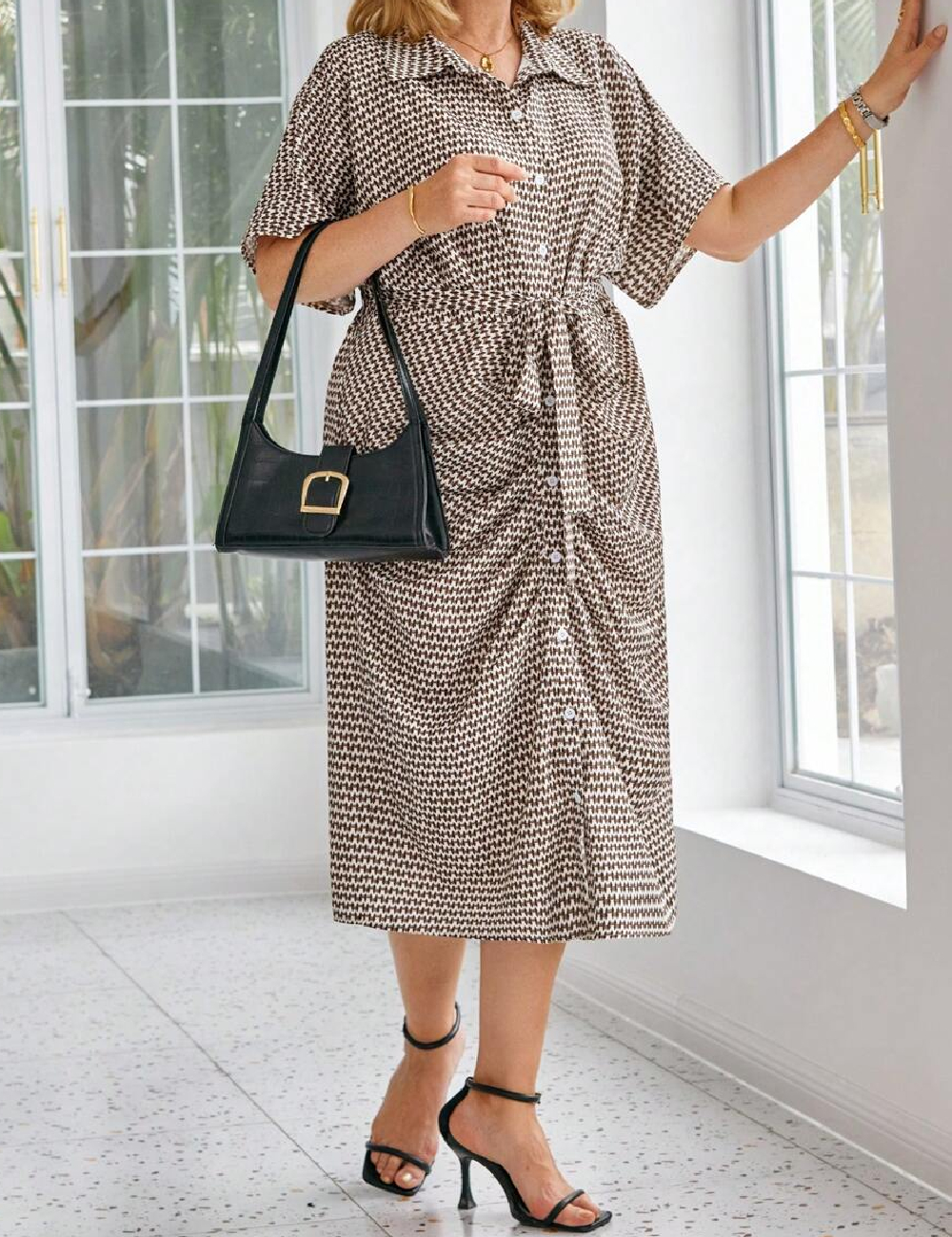 Rochie medie SHEIN CURVE, maro