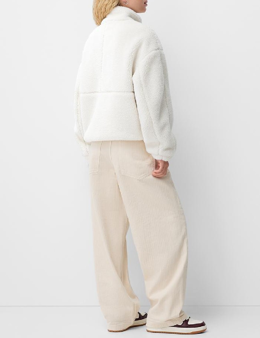 Jacheta Bershka, alb - 1 | YEO
