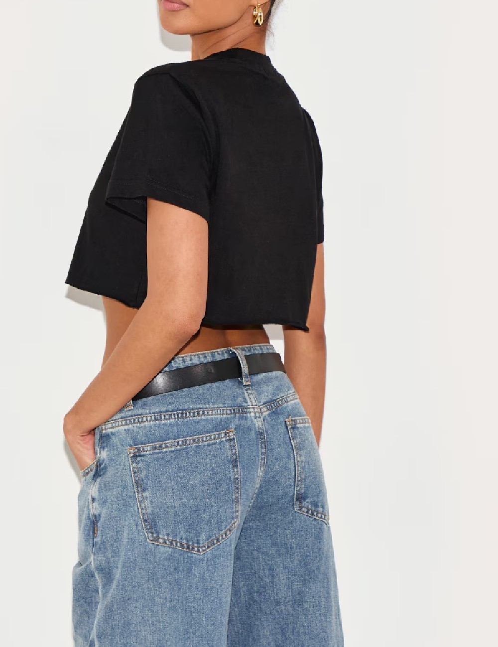 Top PRETTYLITTLETHING, negru - 1 | YEO
