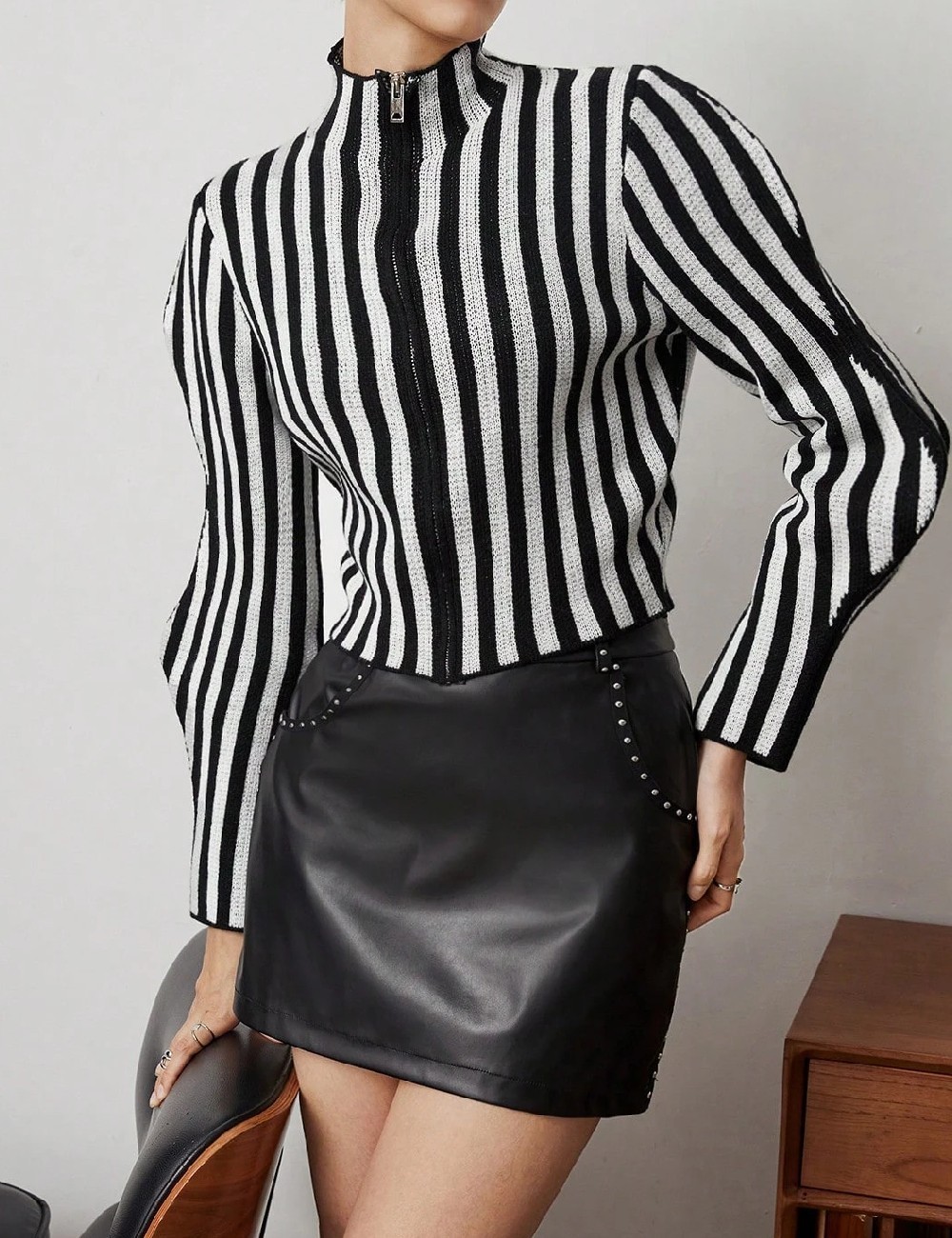 Bluza SHEIN, alb/negru - 1 | YEO