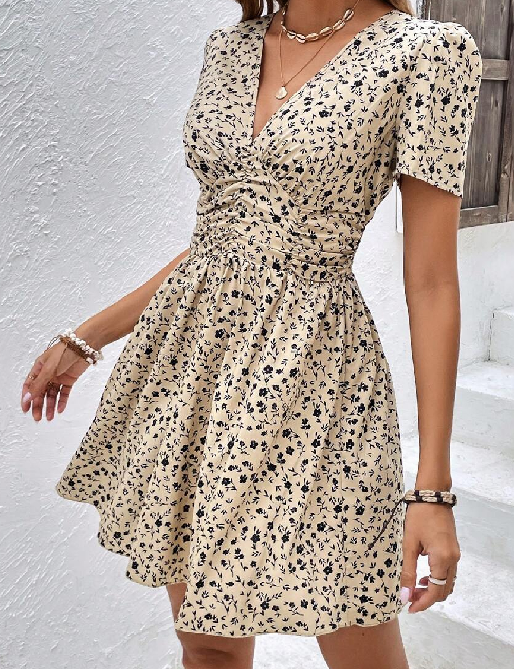 Rochie scurta SHEIN, crem