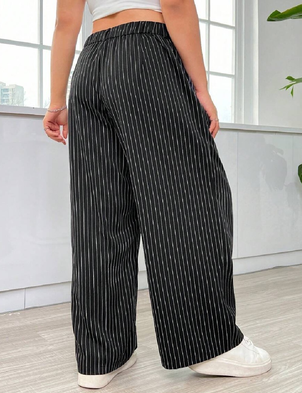 Pantaloni SHEIN CURVE, negru - 1 | YEO