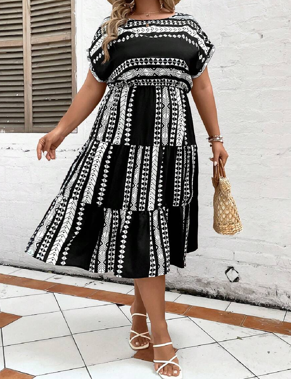 Rochie medie SHEIN CURVE, alb/negru