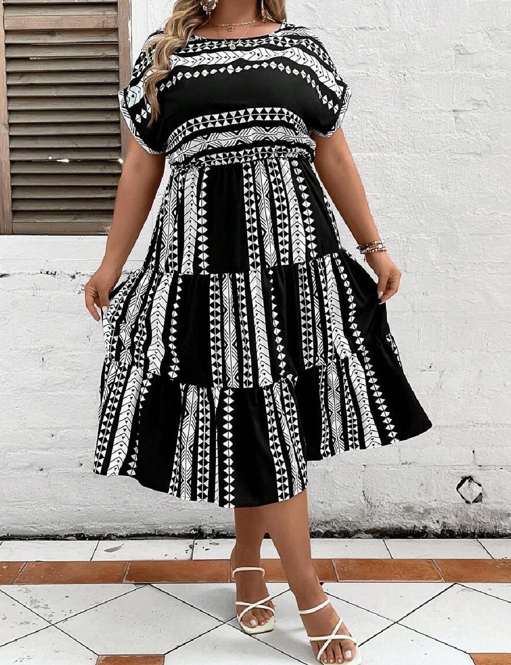 Rochie medie SHEIN CURVE, alb/negru - 1 | YEO