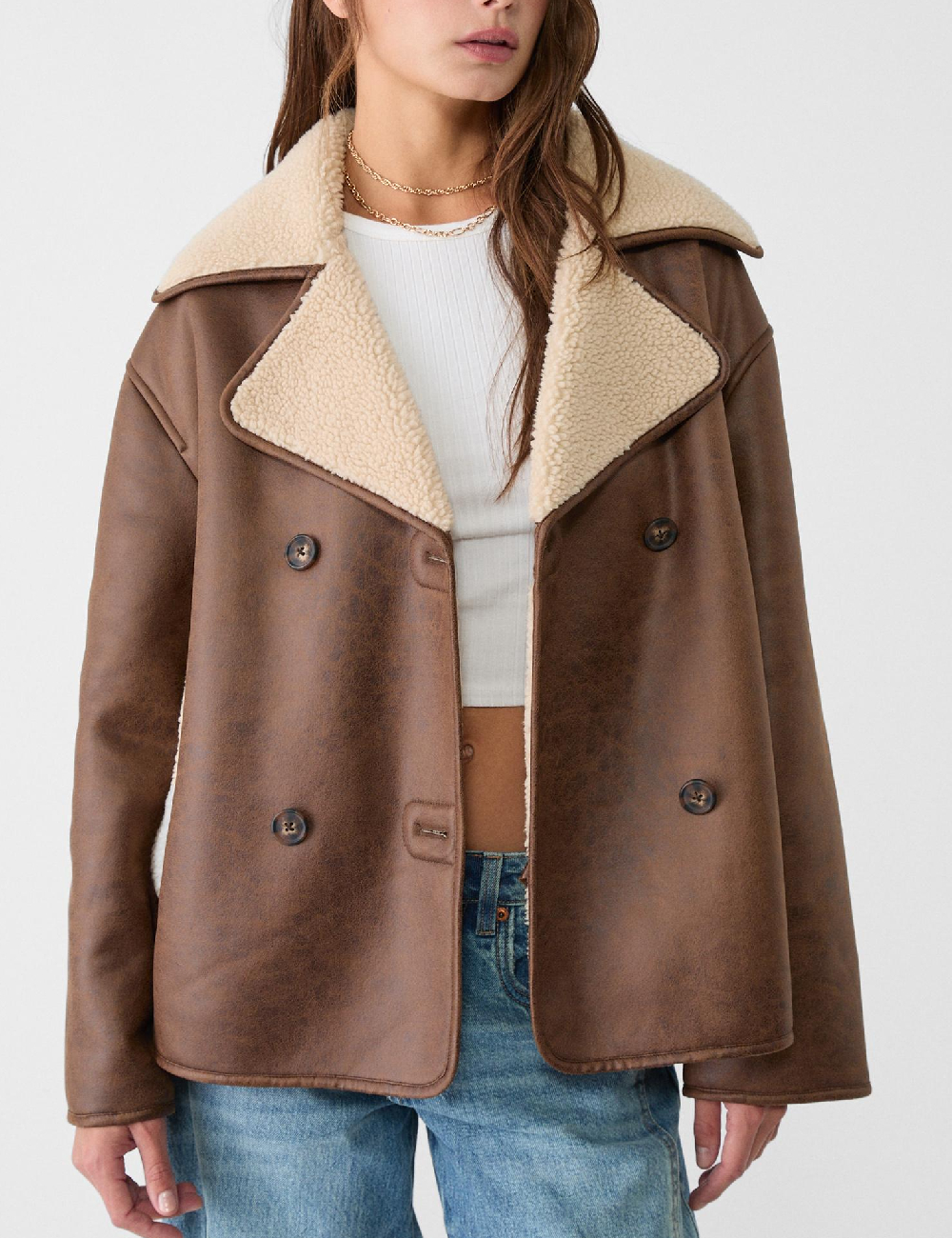 Jacheta Stradivarius, maro