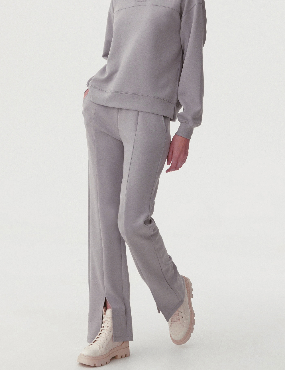 Pantaloni Reserved, gri
