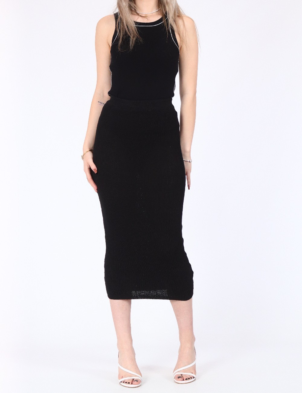 Fusta Pull&Bear, negru - 1 | YEO