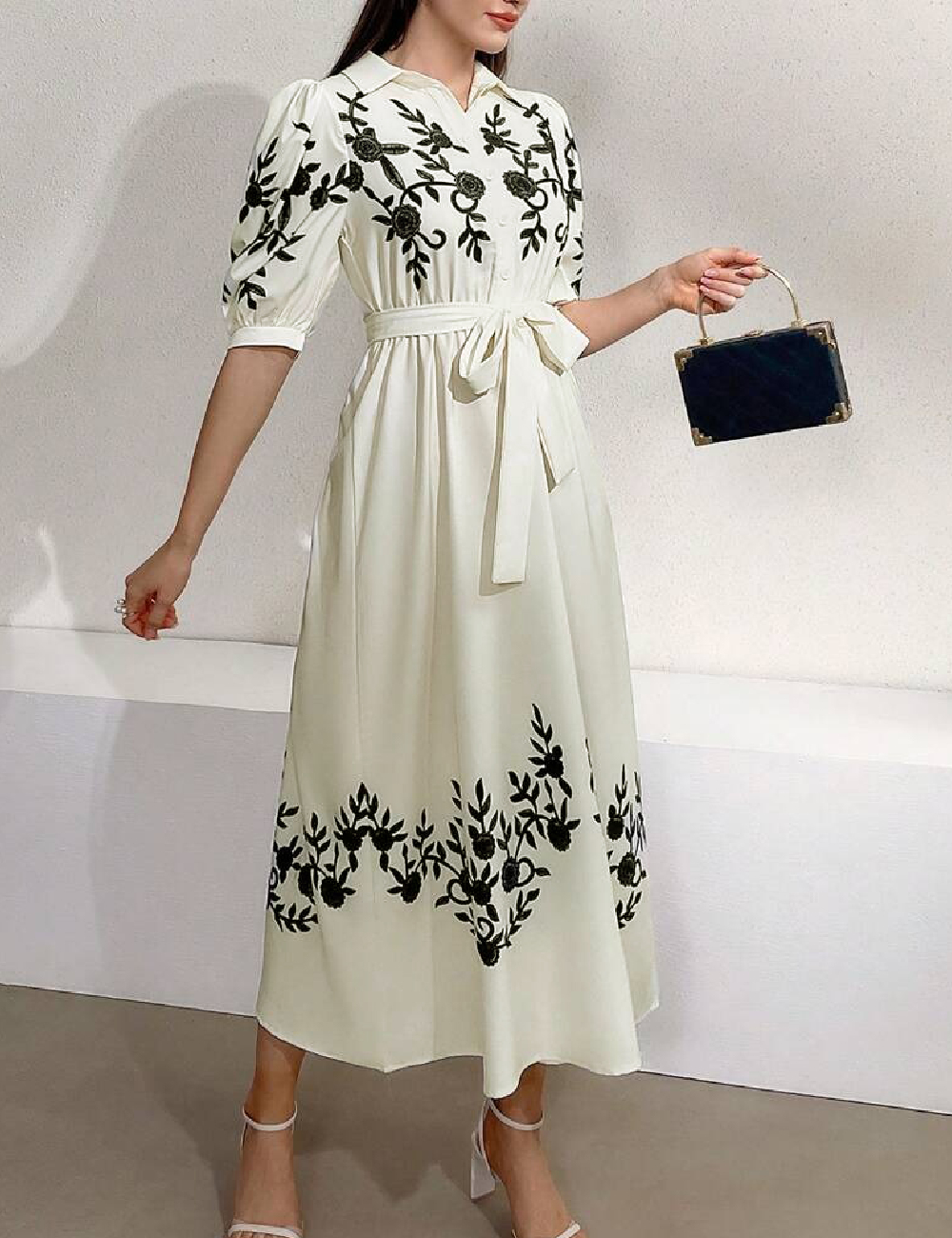 Rochie medie SHEIN, ecru