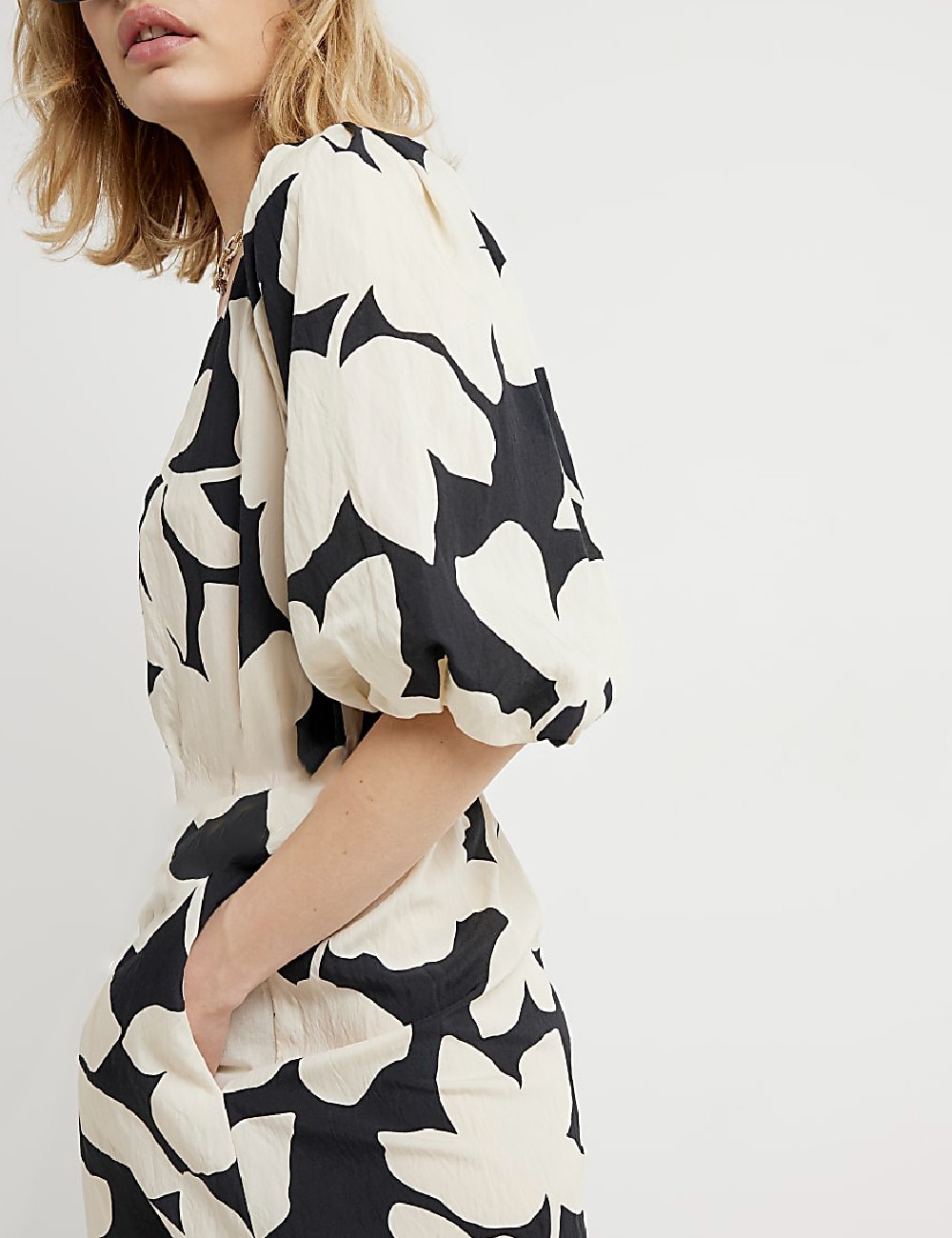 Rochie lunga River Island, negru/crem - 1 | YEO