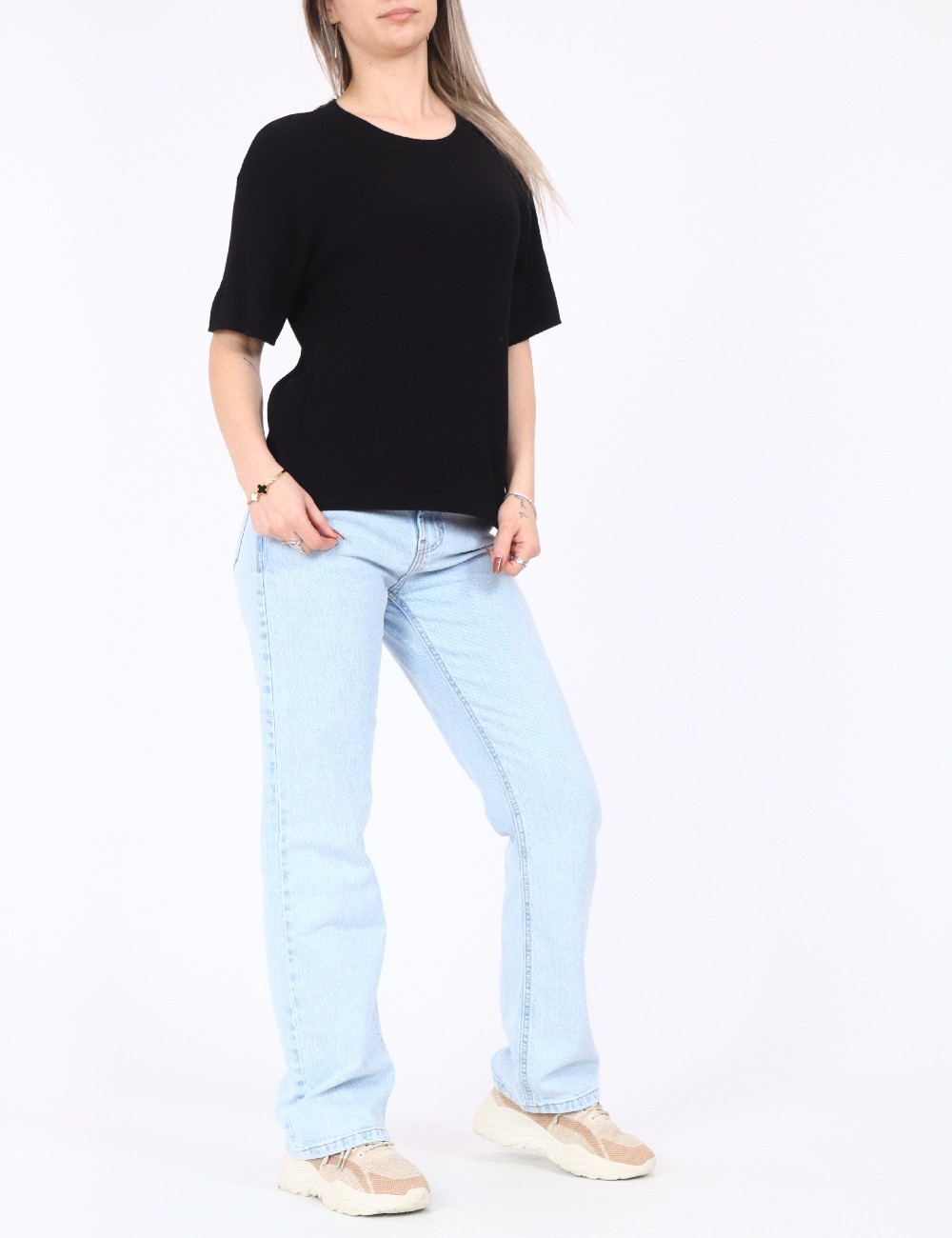 Bluza Jacqueline de Yong, negru - 1 | YEO