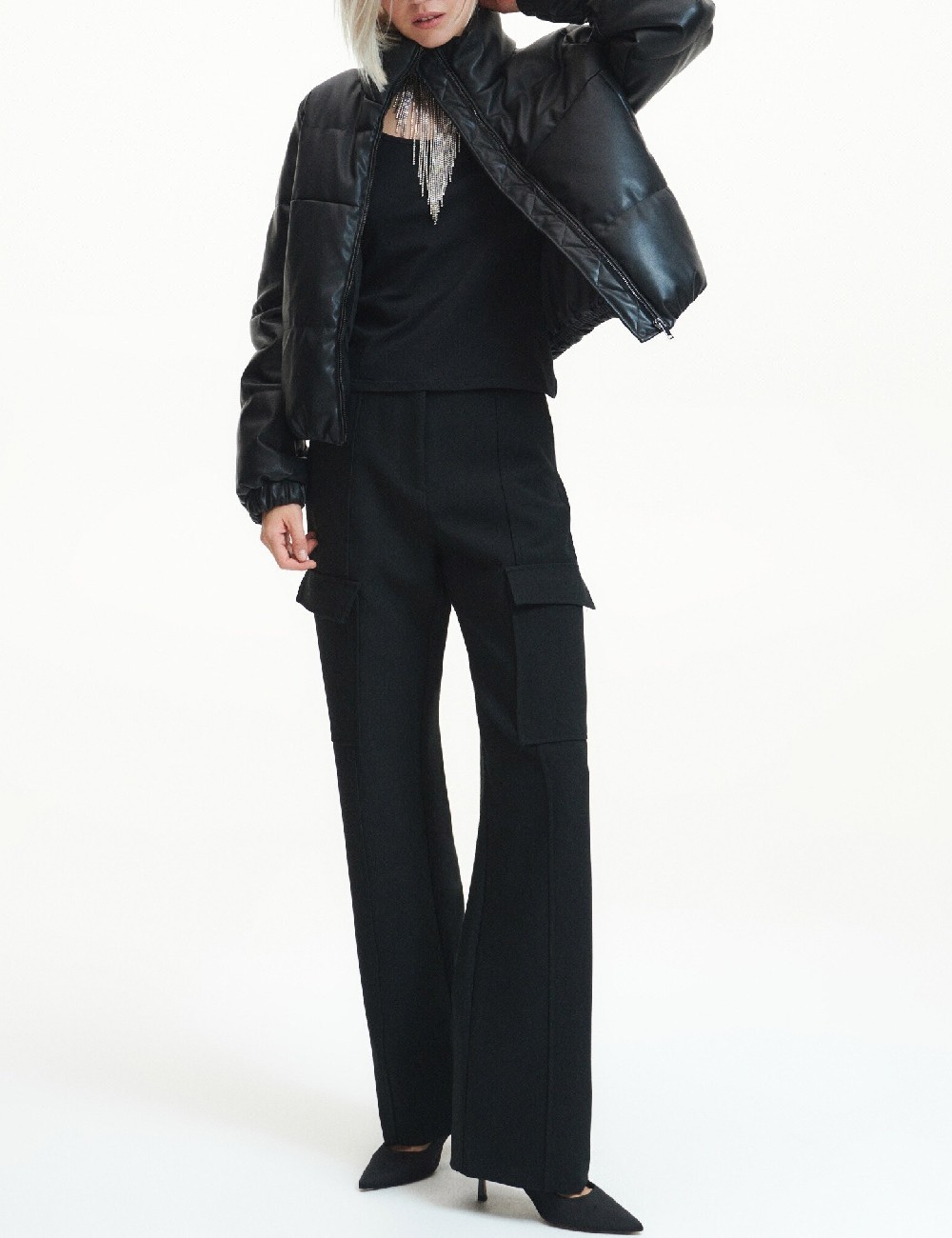 Bluza Reserved, negru - 1 | YEO