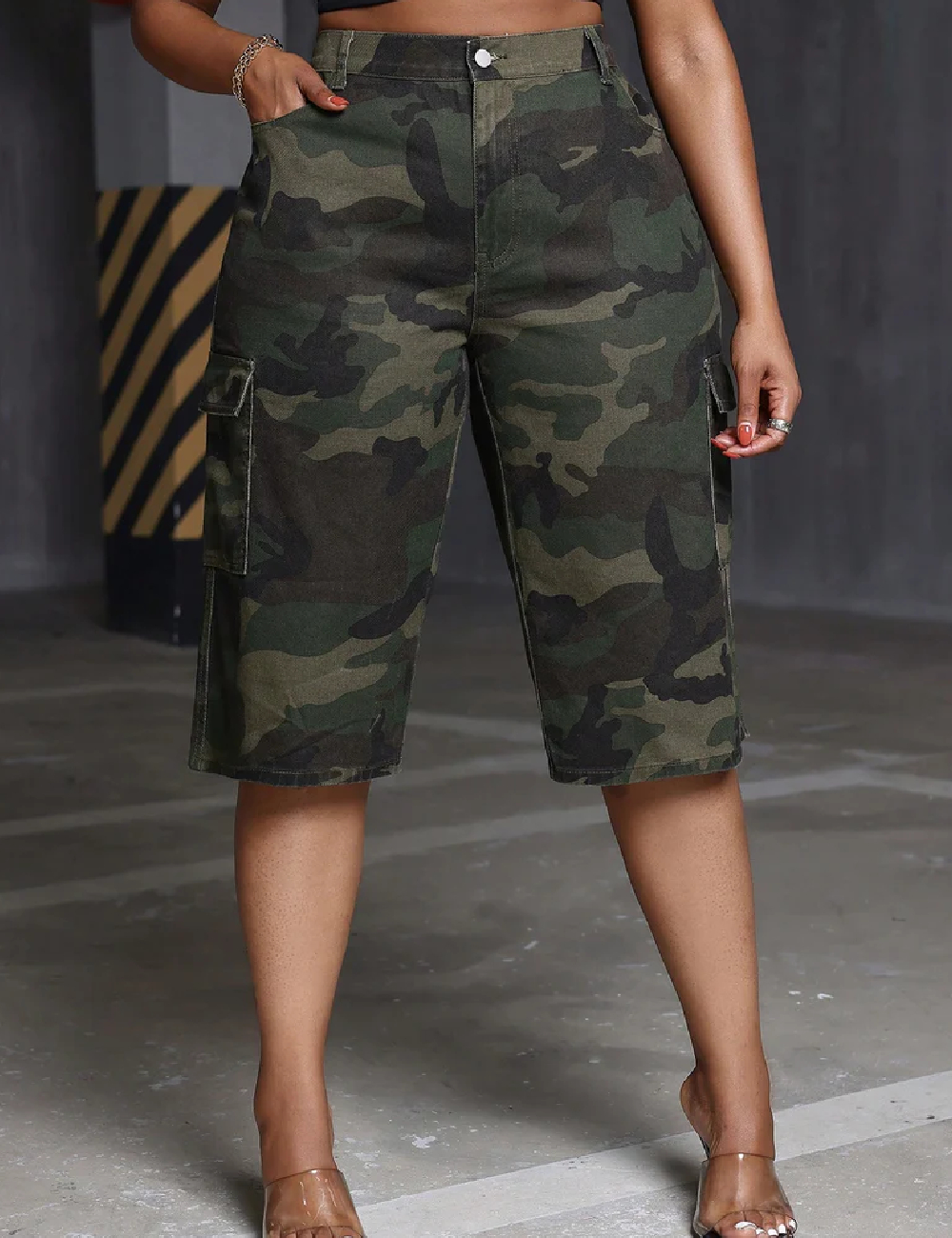 Pantaloni scurti SHEIN CURVE, army