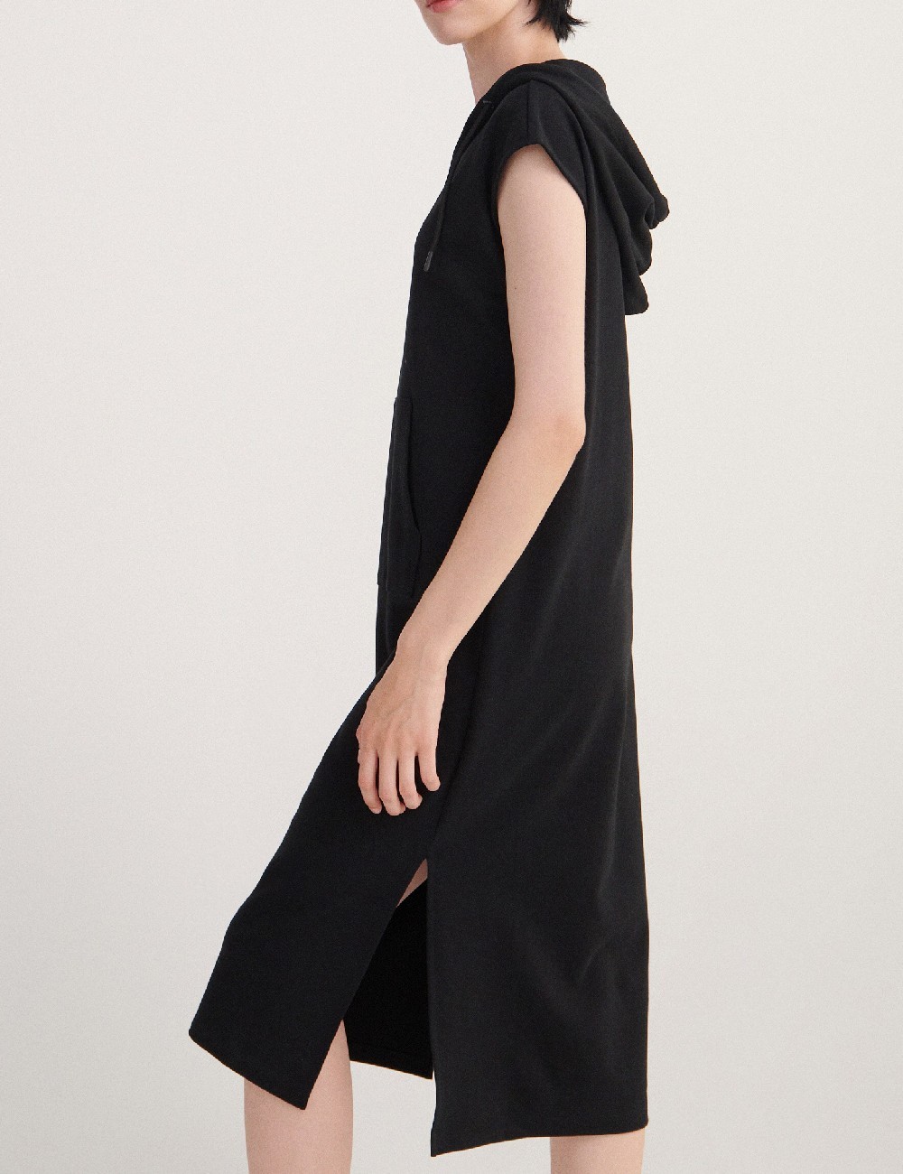 Rochie medie Reserved, negru - 1 | YEO