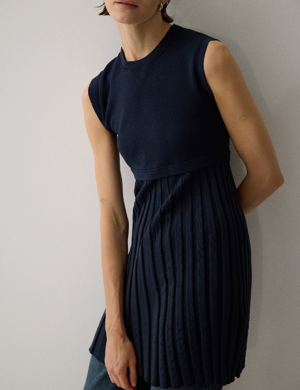 Rochie scurta Reserved, bleumarin - 1 | YEO
