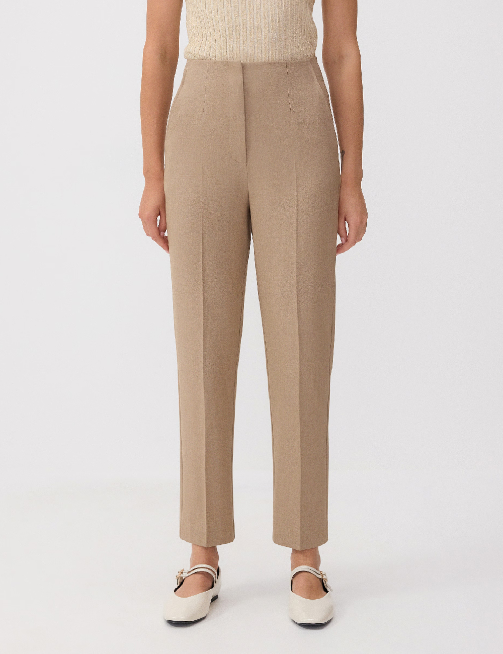 Pantaloni Reserved, maro deschis