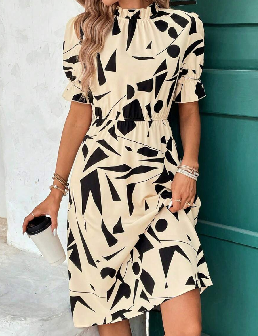 Rochie medie SHEIN, crem