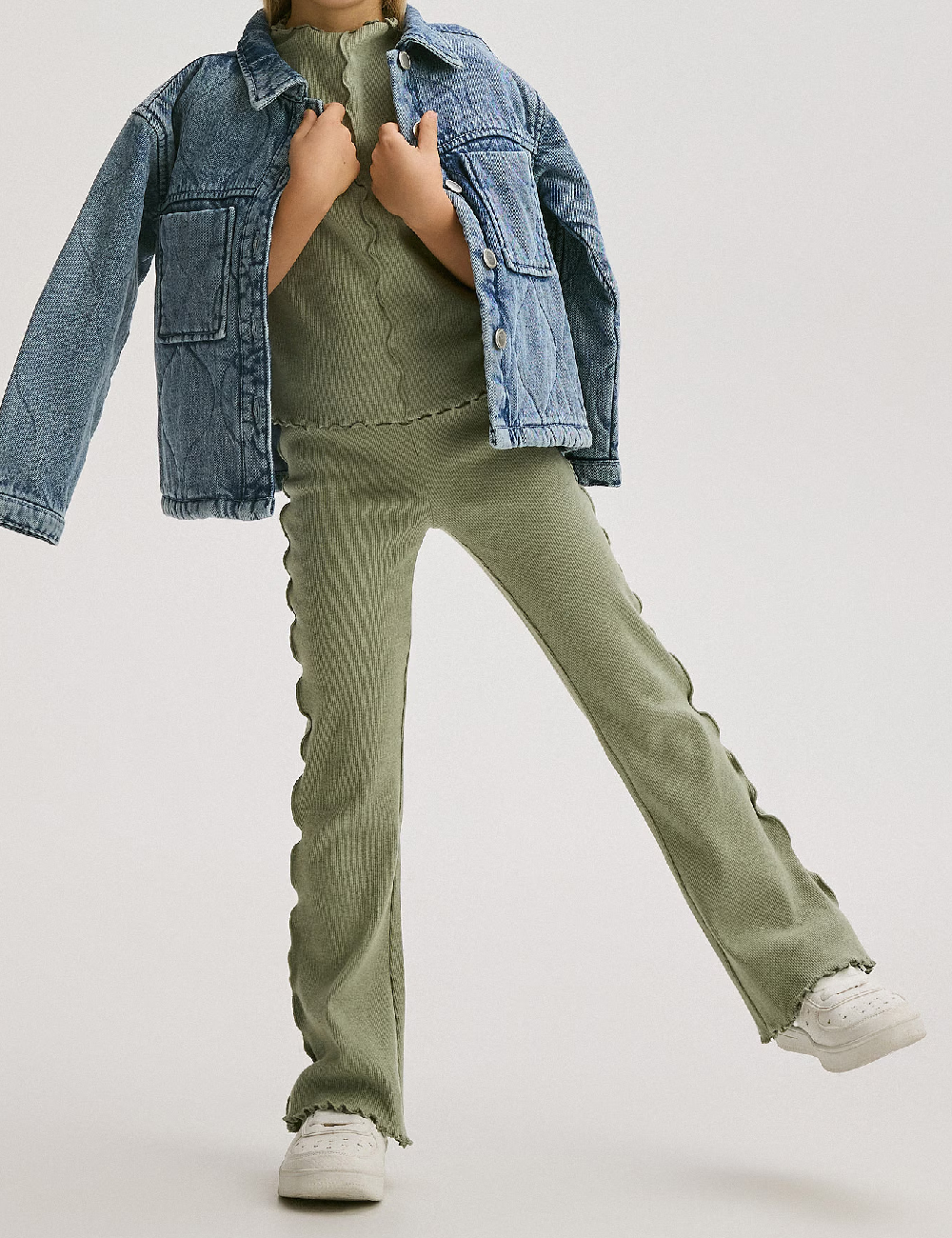 Pantaloni Reserved, verde