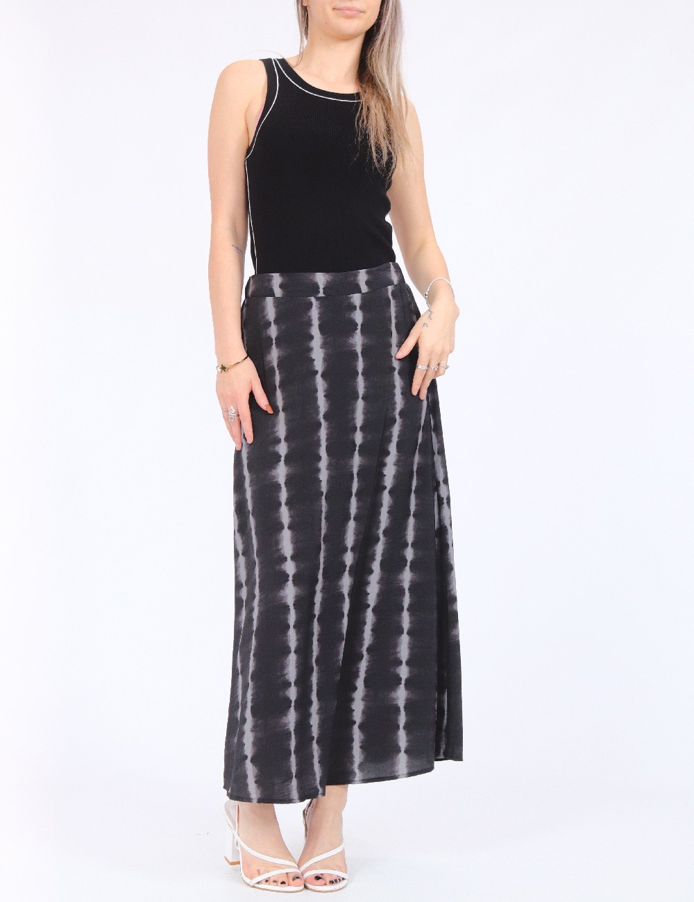Fusta Only, negru - 1 | YEO